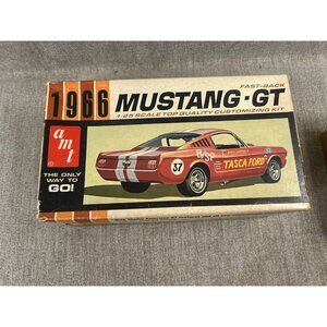 Vintage AMT 1966 Ford Mustang GT Fastback Model Kit #6166-150 READ!!